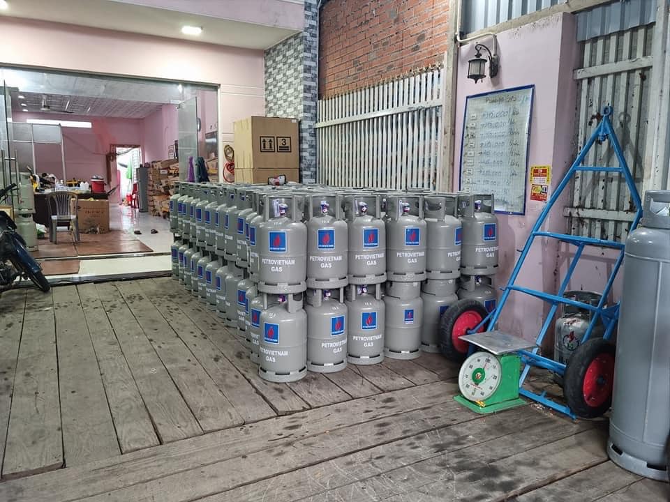 Đổi gas - Giao gas tận nơi Bình Dương