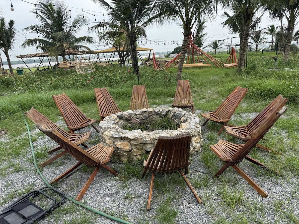 Thơi Garden - Cafe & Acoustic, Camping