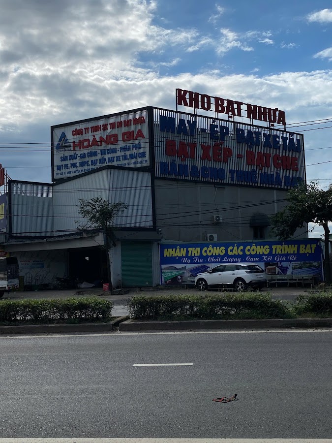 CTY TNHH TM - DV Bạt Nhựa Hoàng Gia