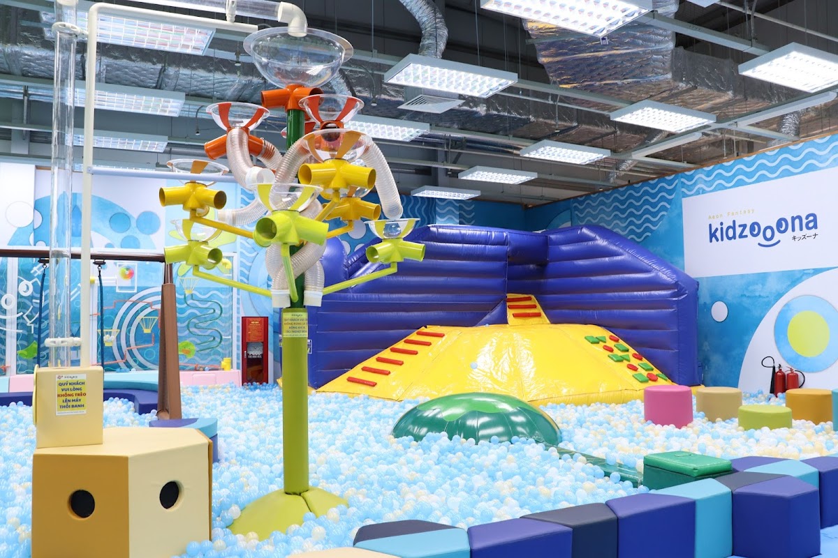 kidzooona & Dynalecx Paradise