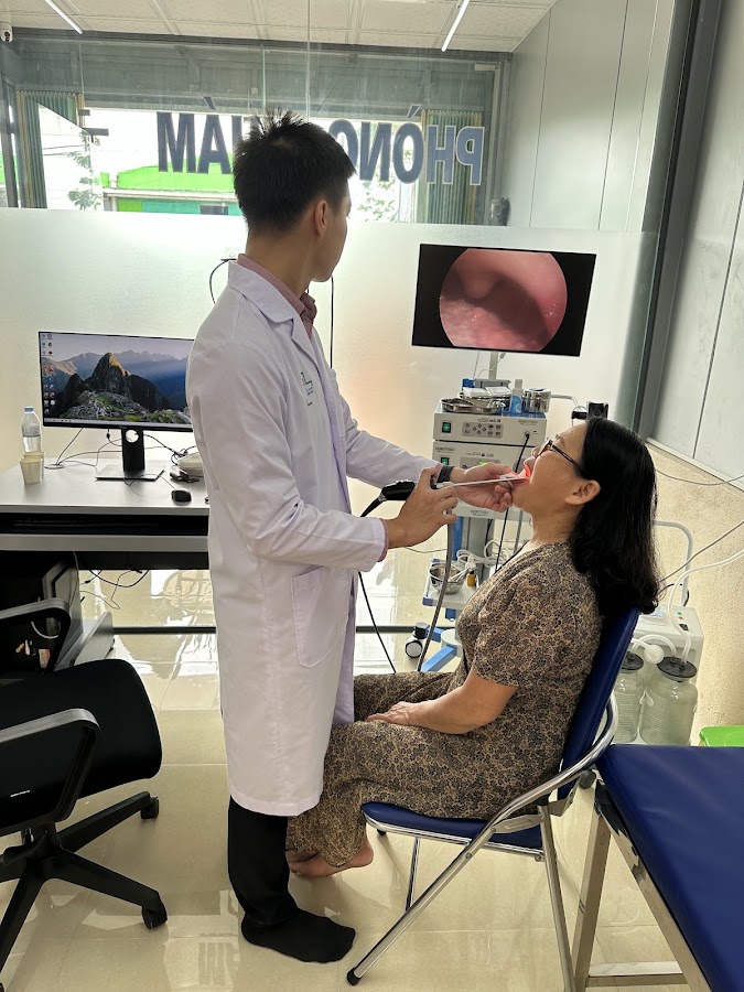 Phòng Khám Tai Mũi Họng Bác sĩ Quang
