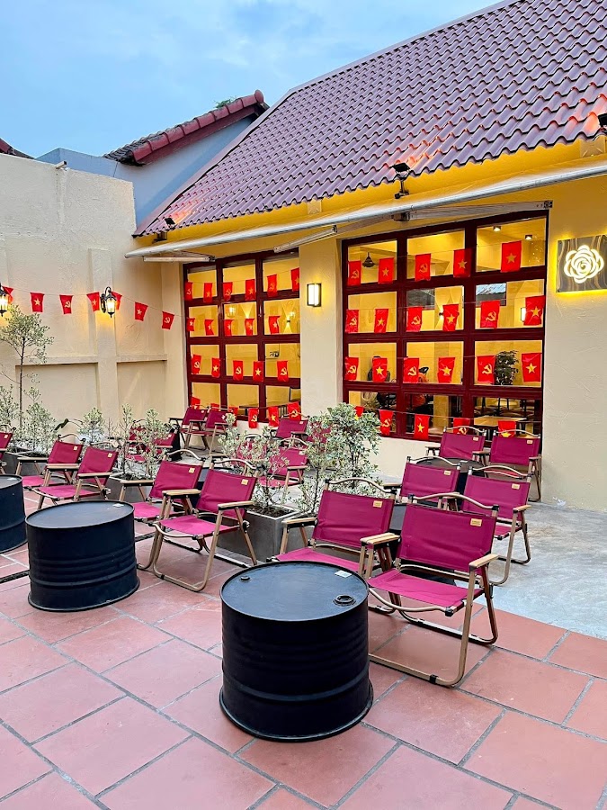 Bông Food & Drink Hoà Tiến