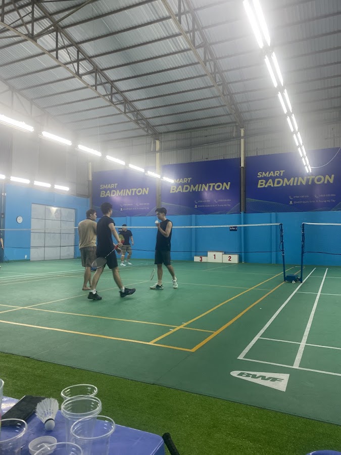 Smart Badminton
