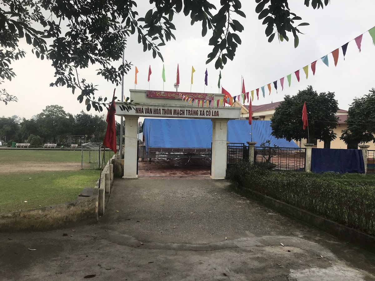 Nhà văn hoá thôn Mạch Tràng