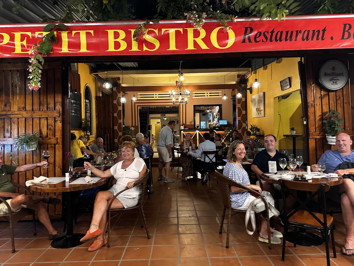 Le petit bistro hoi an restaurant