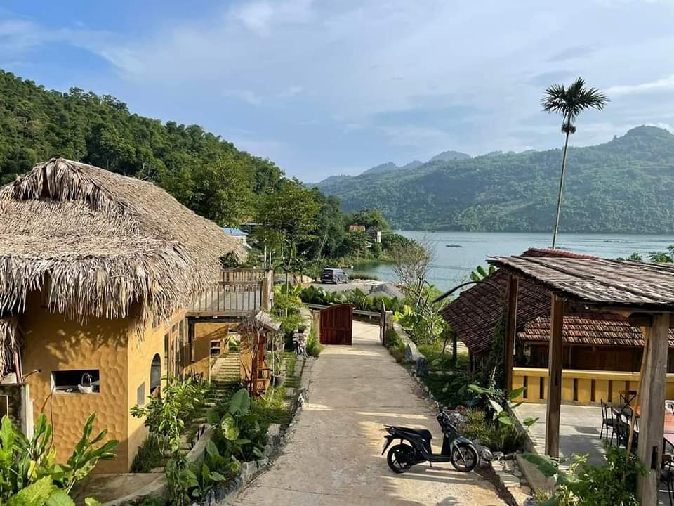 Ke Retreat