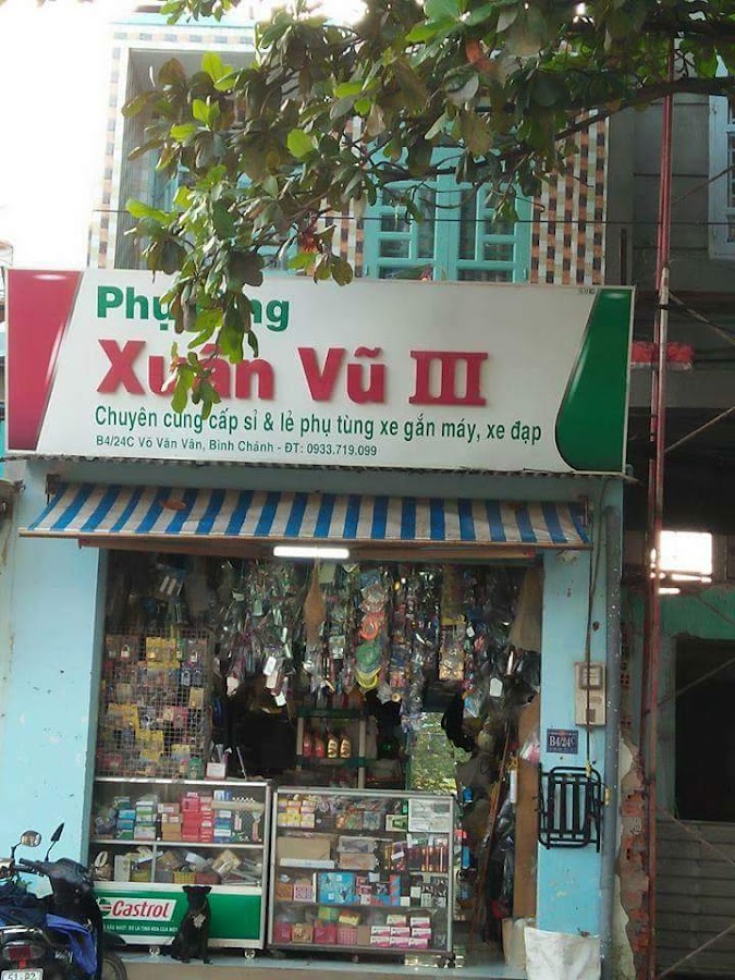 Cửa Hàng Phụ Tùng Xe Máy Xuân Vũ 4