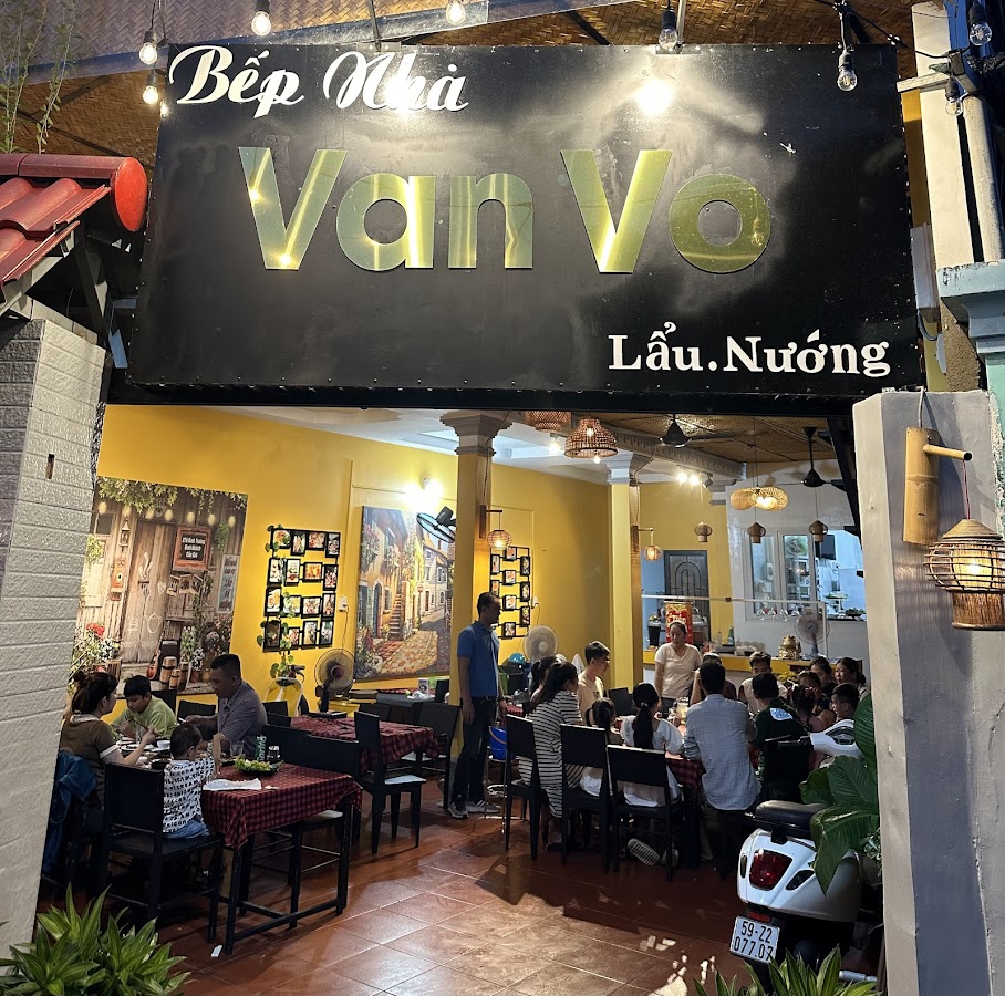 Quán Lẩu và Nướng Vân V��
