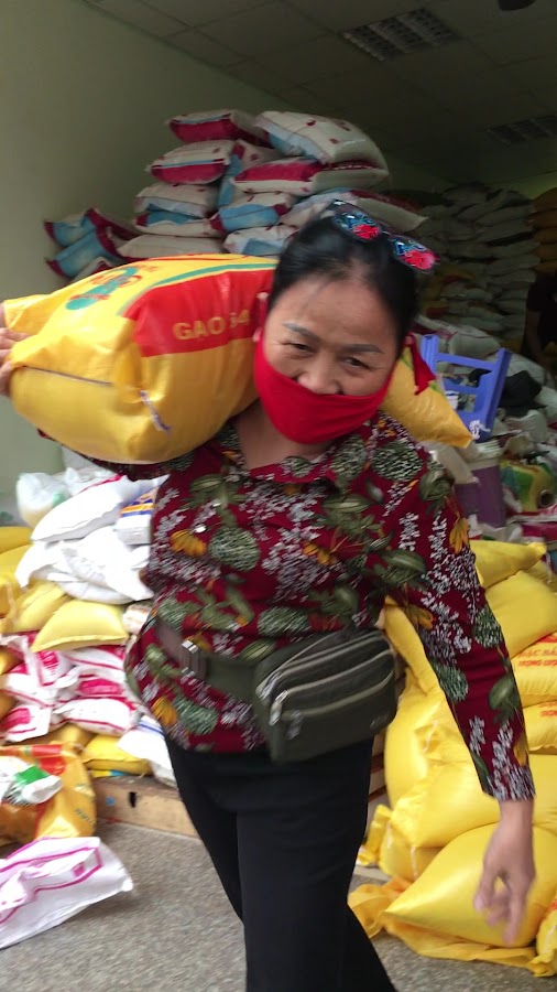 Cửa Hàng Tạp Hóa Dũng Thủy