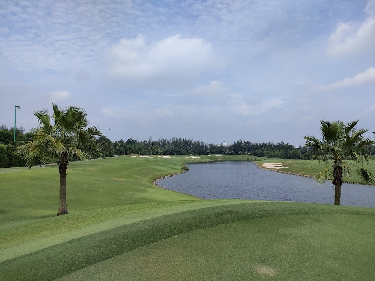 Trung tâm Hội nghị - Tiệc Cưới Long Biên Palace_Sân Golf Tân Sơn Nhất