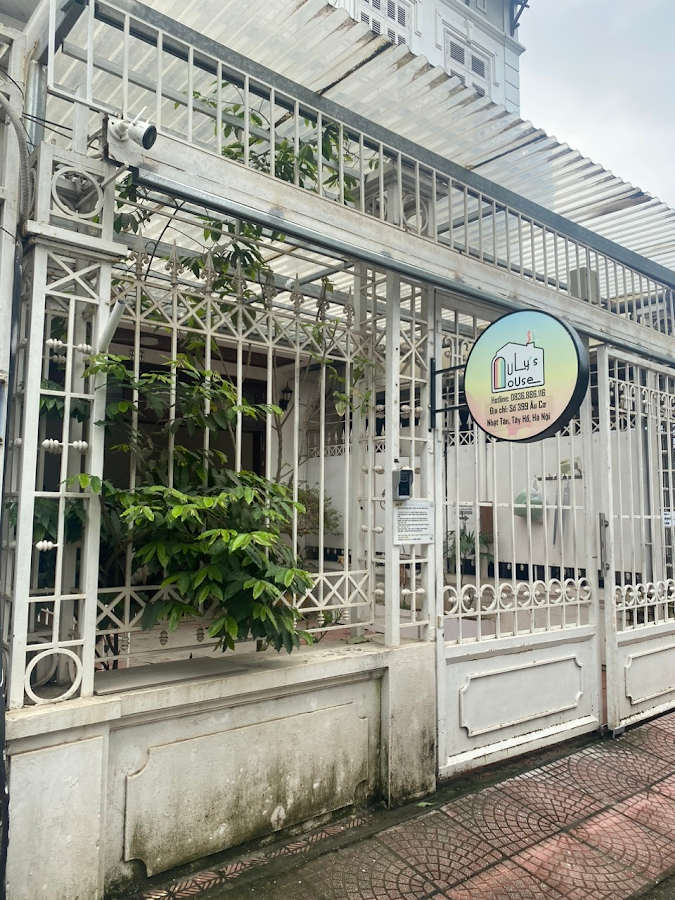 Duly's House Âu Cơ