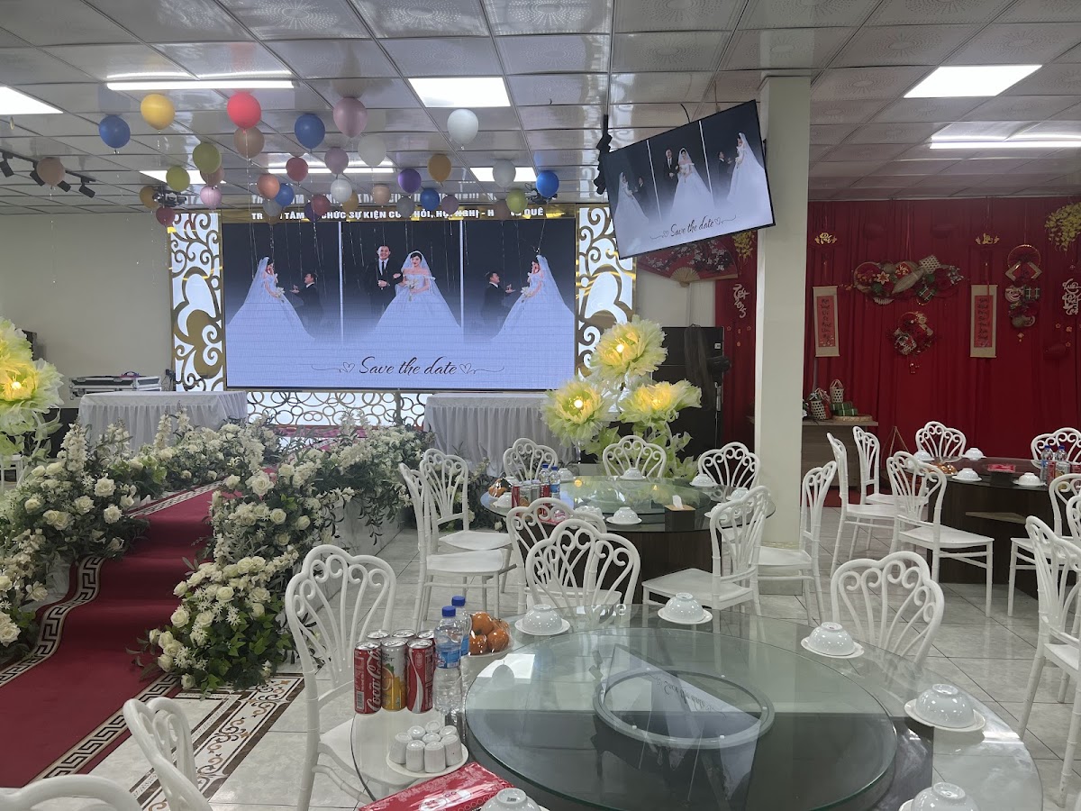 Nhà Hàng Hương Quê