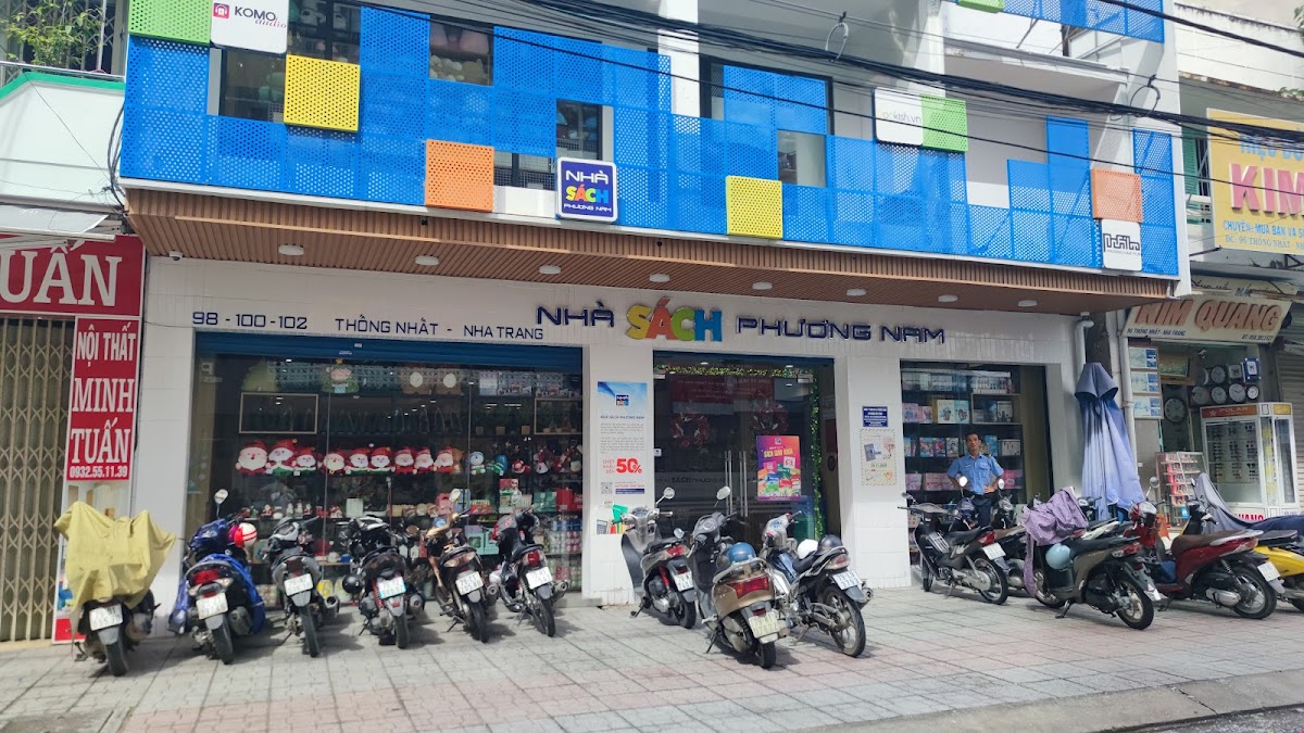 Nhà sách Phương Nam - Nha Trang