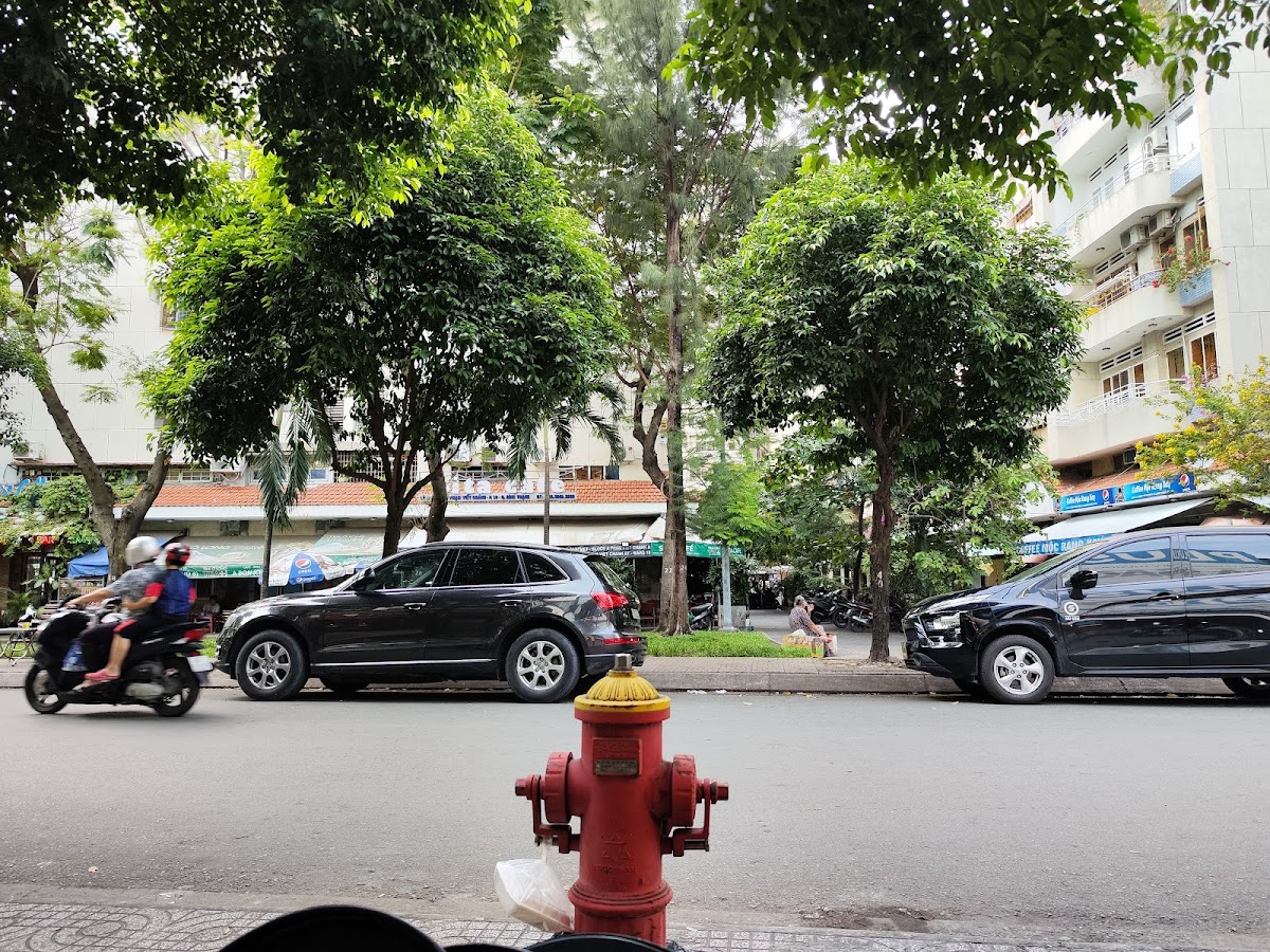 Tạp Hóa Út Ánh
