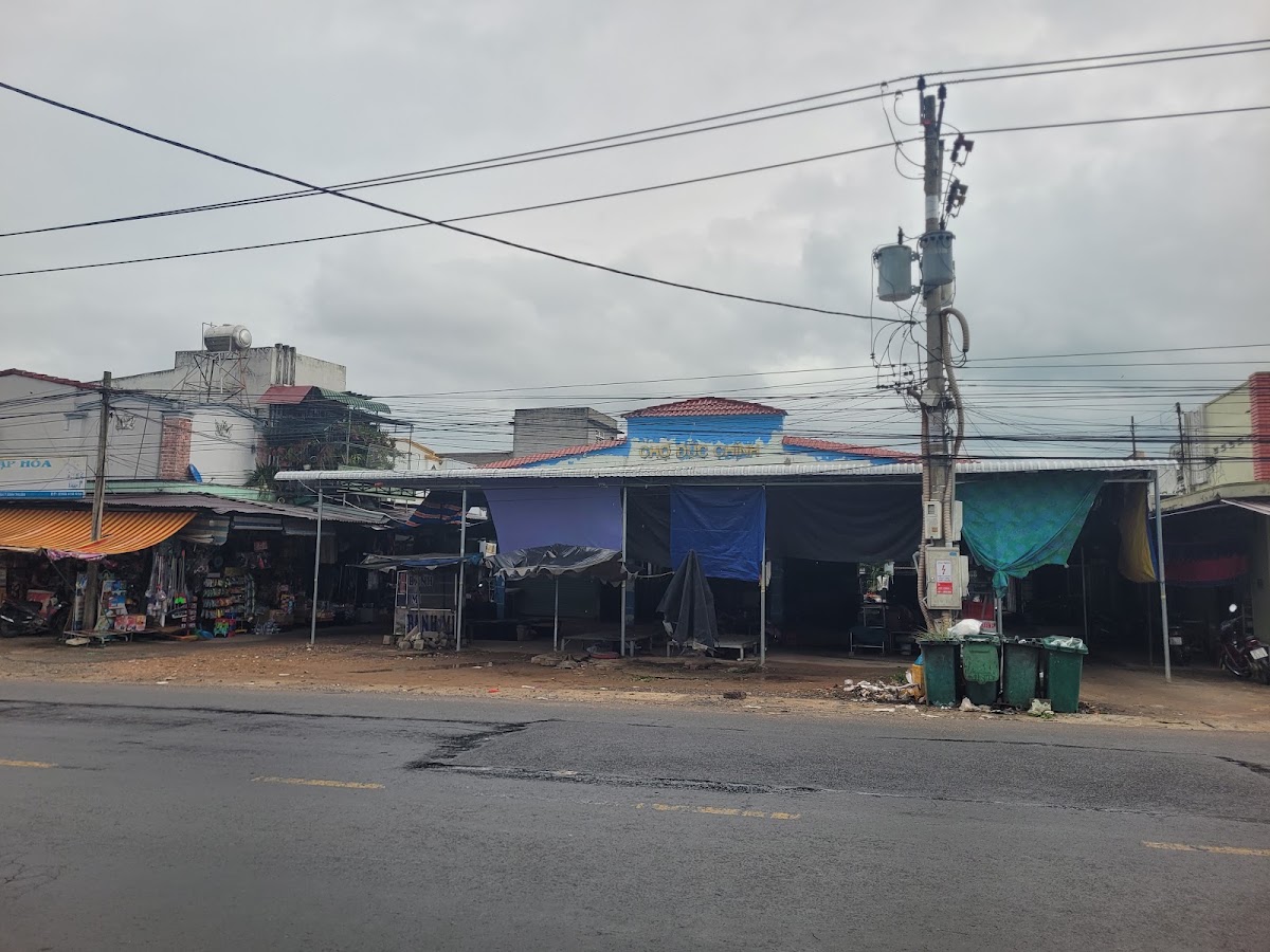 QUẦY THUỐC DIỆU THẢO