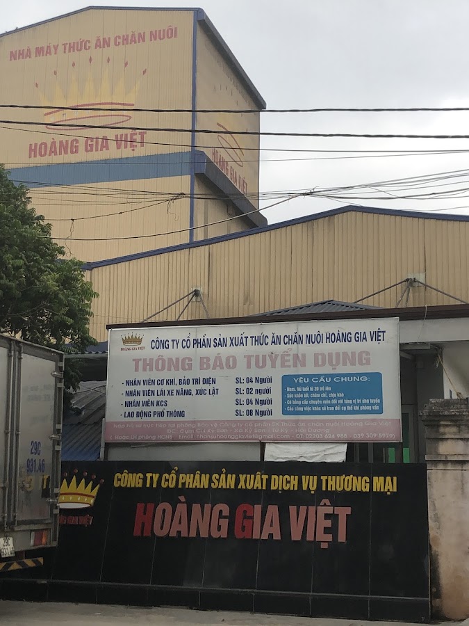 Nhà máy thức ăn chăn nuôi Hoàng Gia Việt
