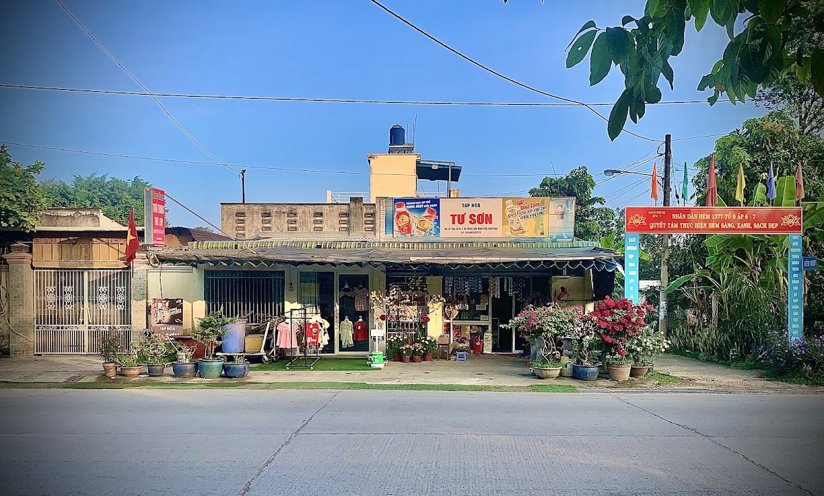 Tạp Hoá Trung Tín
