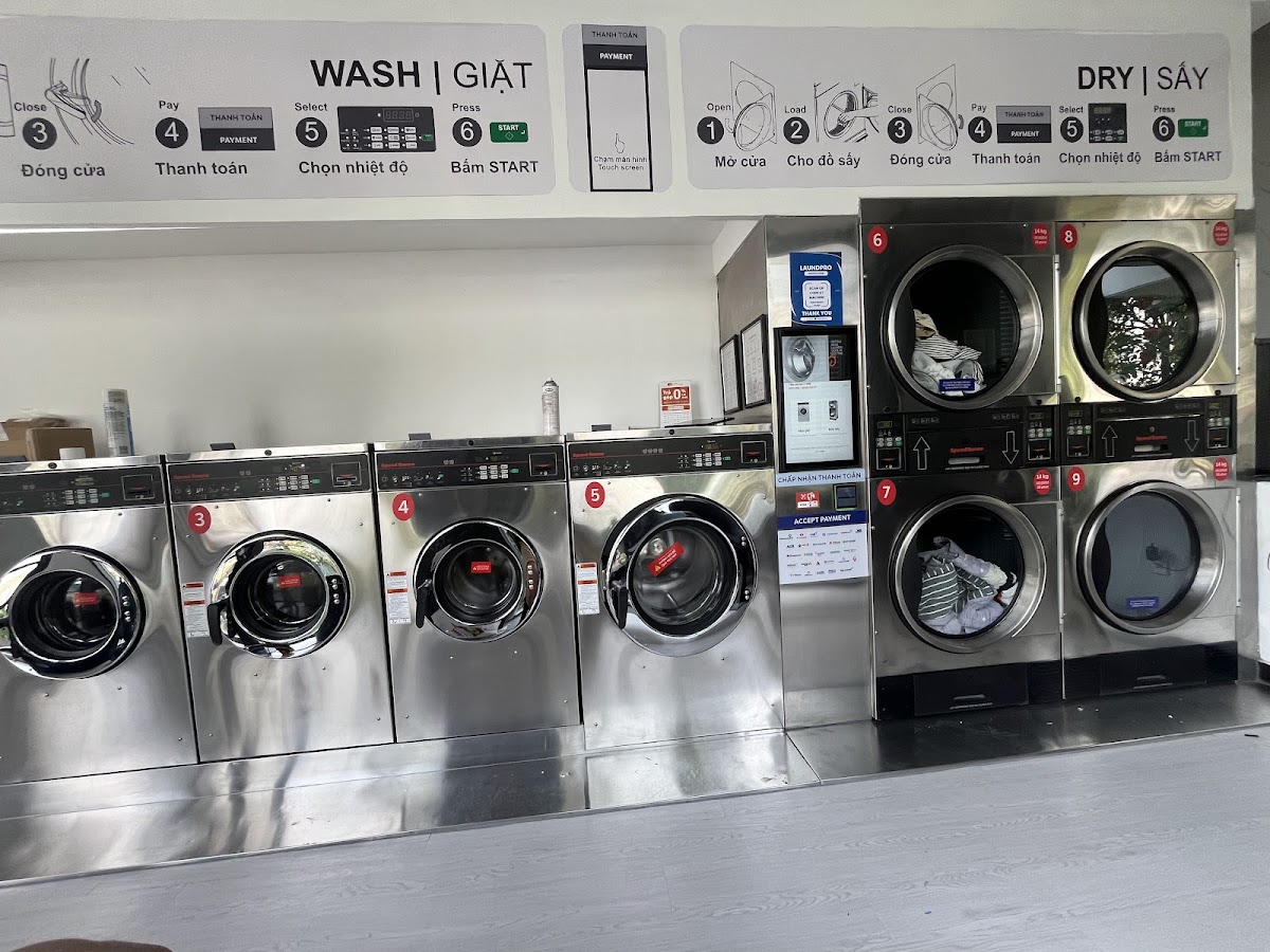 Cửa Hàng Giặt Sấy Tự Phục Vụ Laundpro
