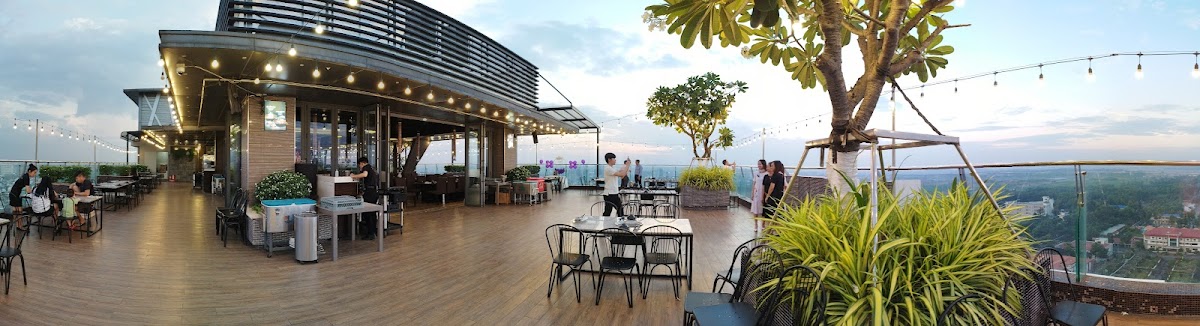 Chill BBQ Rooftop