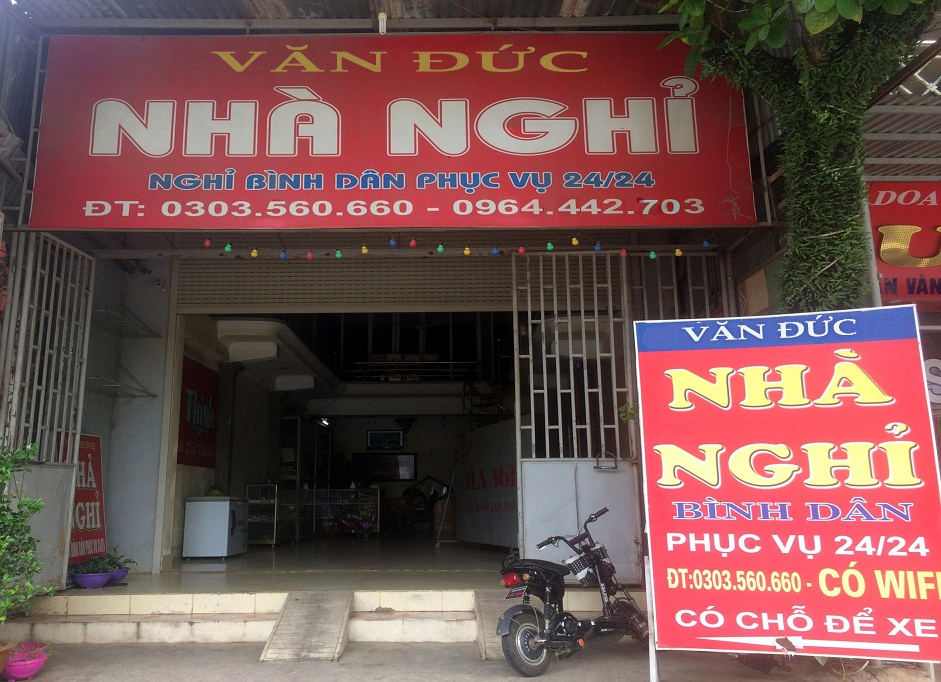 Nhà nghỉ Văn Đức