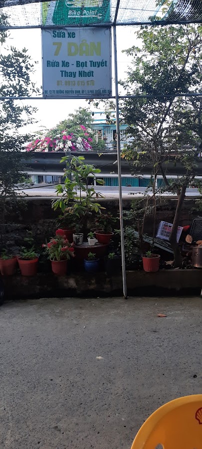 Tiệm Rửa Xe An
