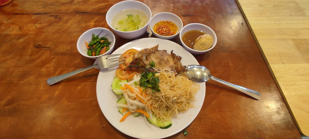 Cơm tấm đêm An Vy
