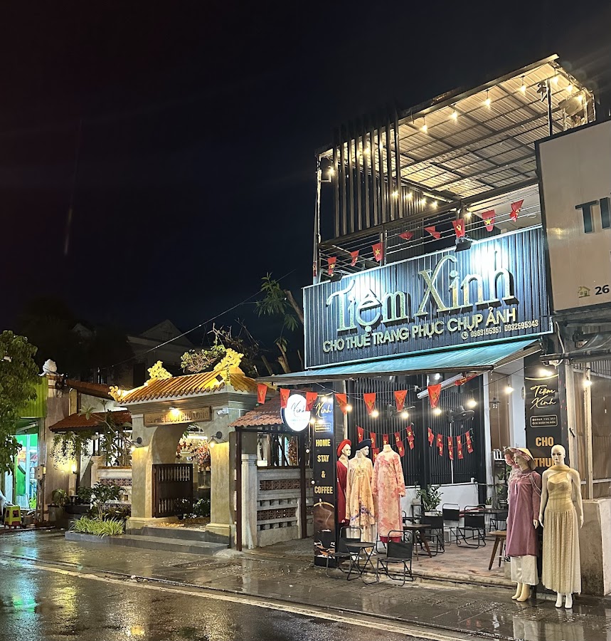 Tiệm Xinh Cho Thuê Váy chụp ảnh Concept tại Huế