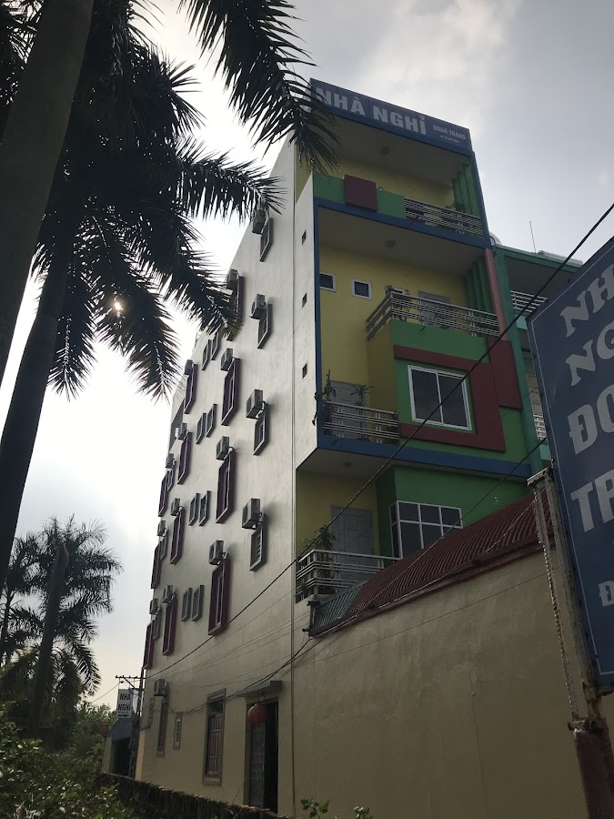 Nhà Nghỉ Huyền Trang