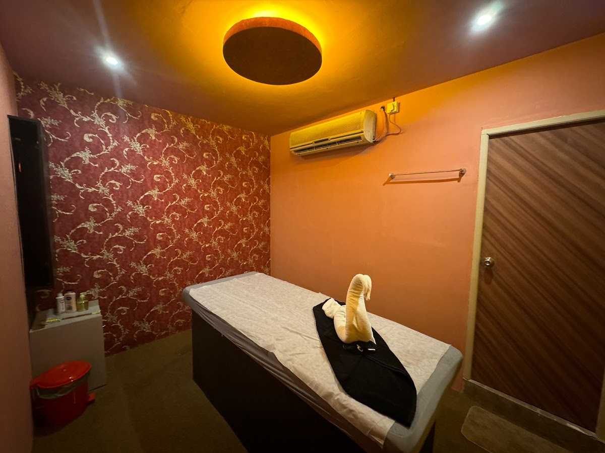 Lets Relax Thai Spa Bellandur