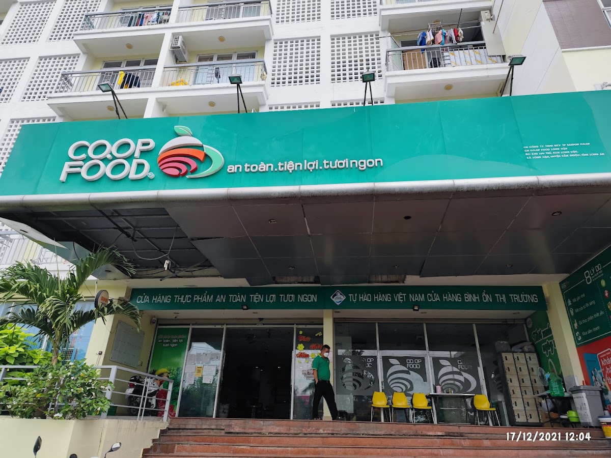 Co.op Food KCN Long Hậu
