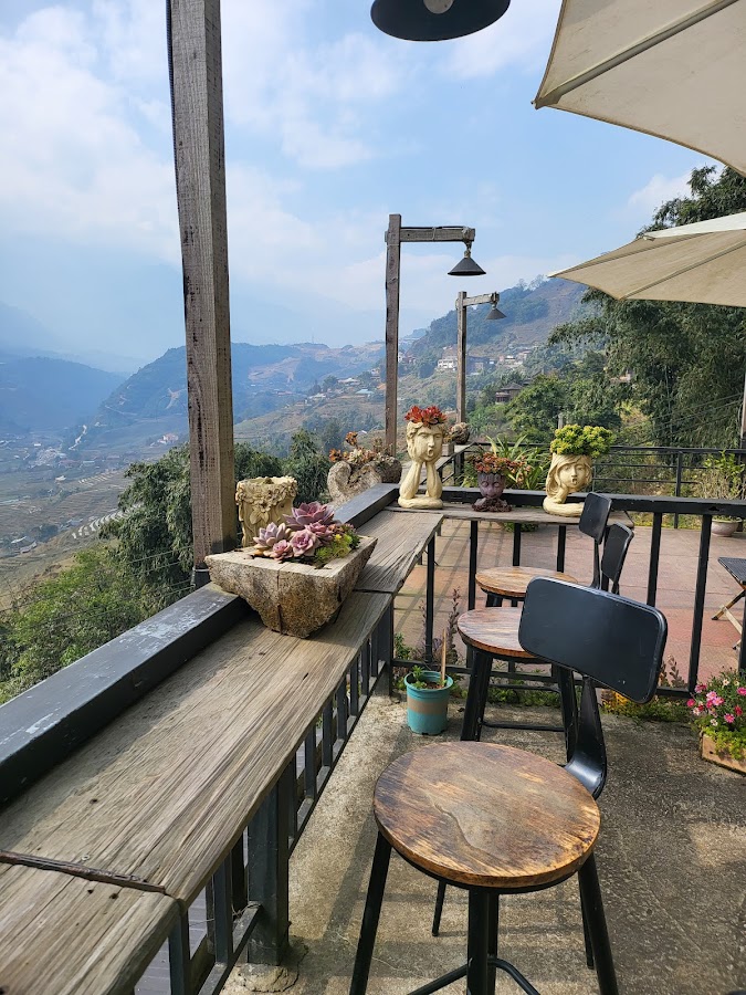 Hiên Homestay,Coffee & Restaurant
