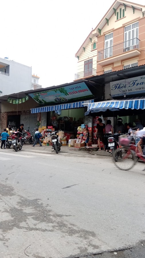 Tạp hóa tuyến Phong