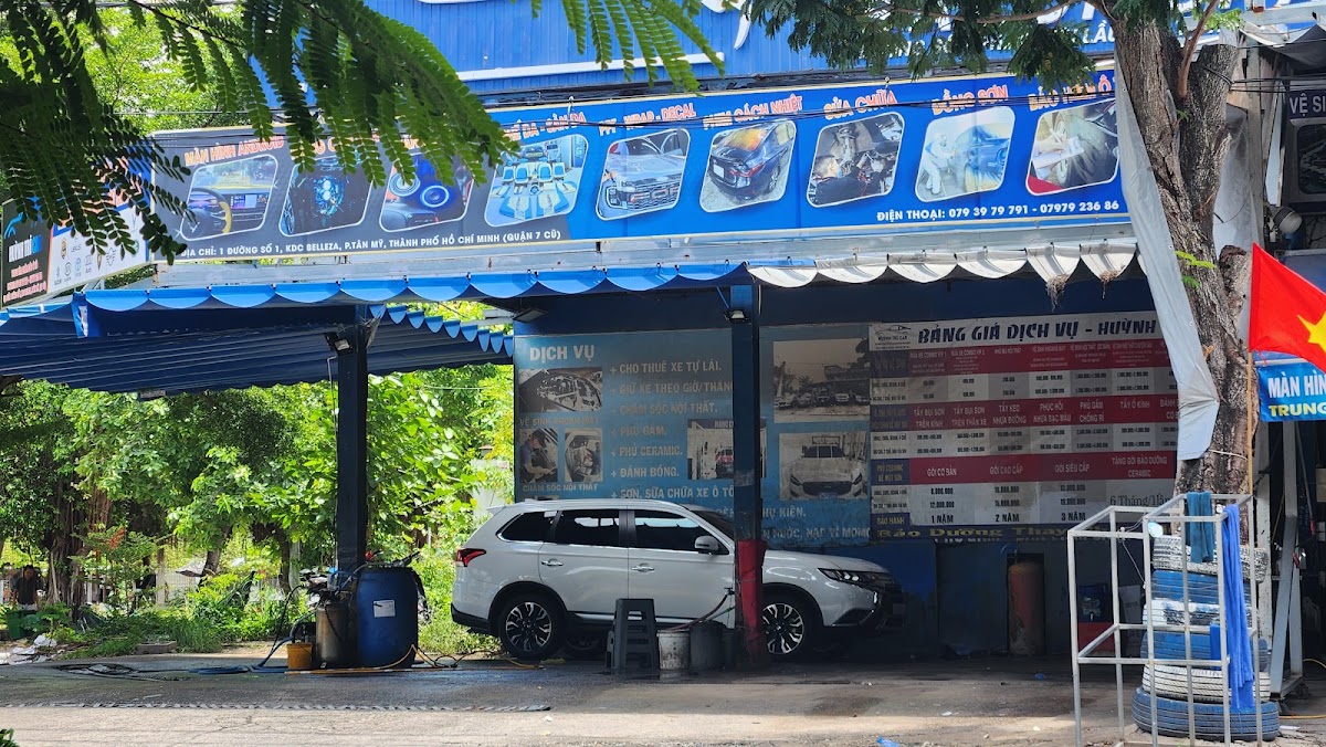 Rửa xe, bãi giữ xe 24/24 Xế Cưng Sài Gòn
