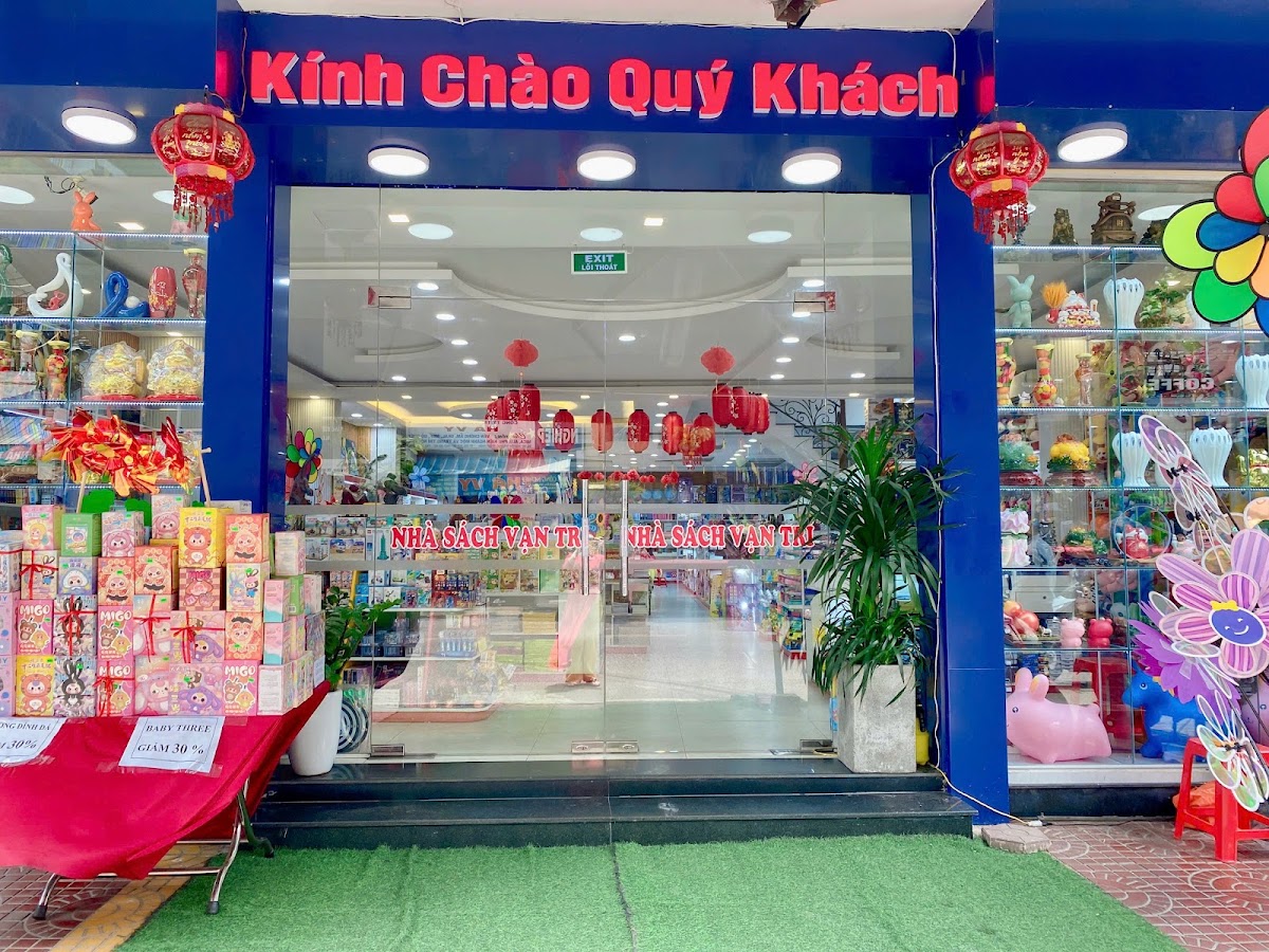 Nhà Sách Vạn Trí - Nguyễn Thái Học