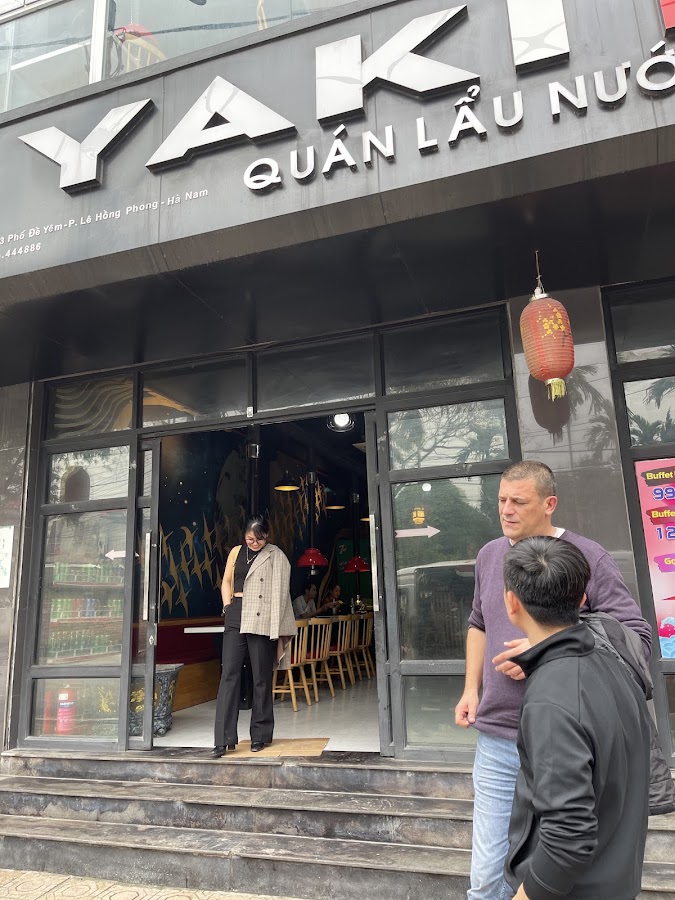 Nhà hàng lẩu nướng Nhật Bản YaKi Na