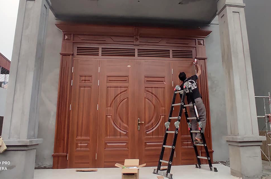 Cửa thép vân gỗ Green Door - Tứ Kỳ