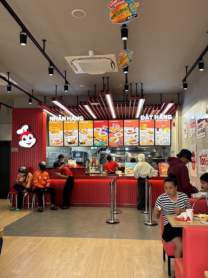 Jollibee Nguyễn Khuyến