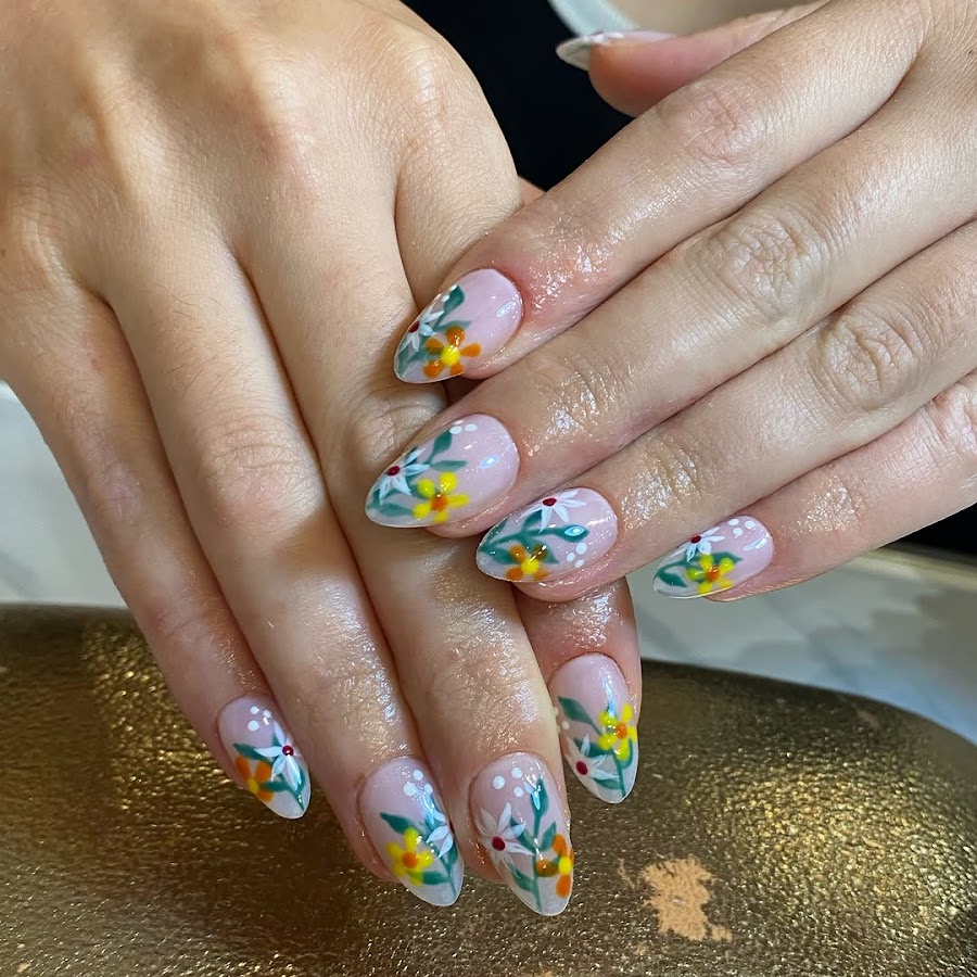 DesyNails & Beauty Nails, Eyelash, Facial, Hair Spa Massage