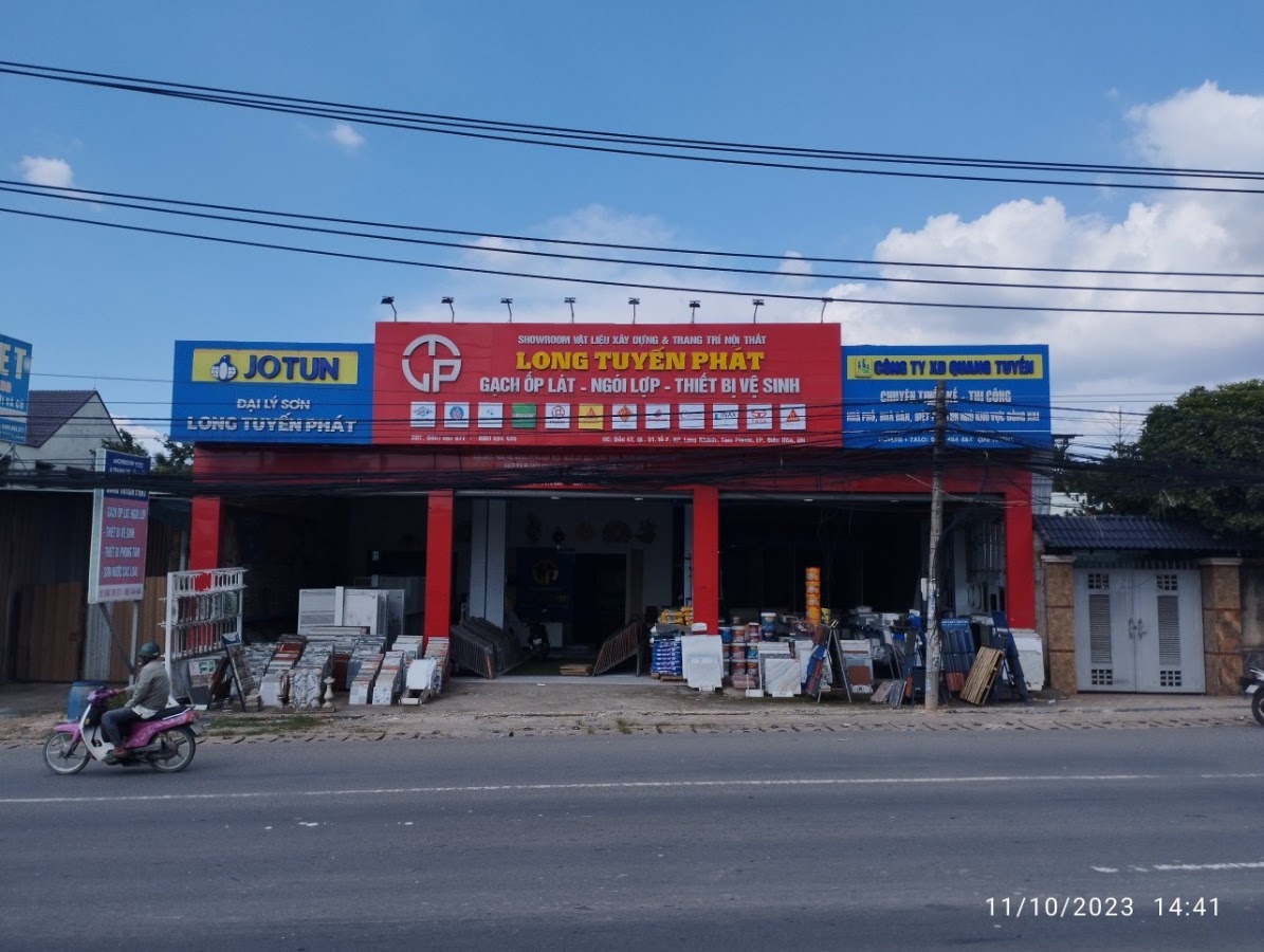 Gạch Ốp Lát Và Thiết Bị Vệ Sinh Long Tuyến Phát