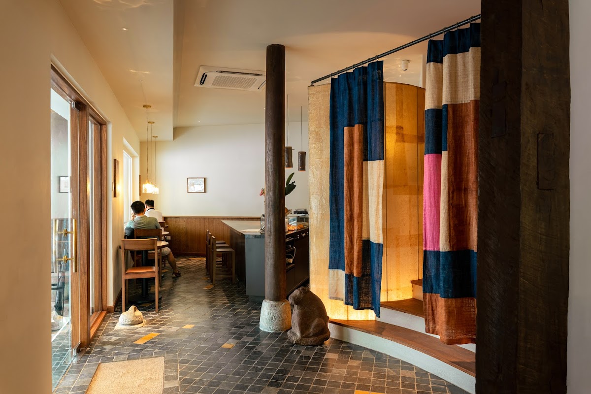 Cafe Domo - Nguyễn Sơn