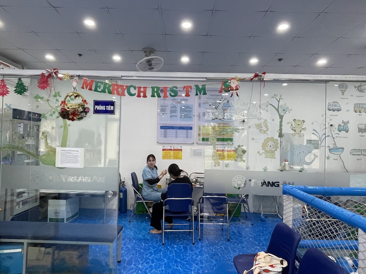 Tiêm chủng Tràng An Gia Lâm