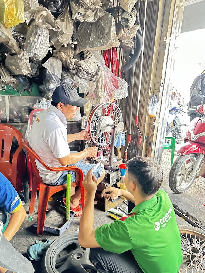 Cửa Hàng Phụ Tùng Xe Máy Hải Hoàng