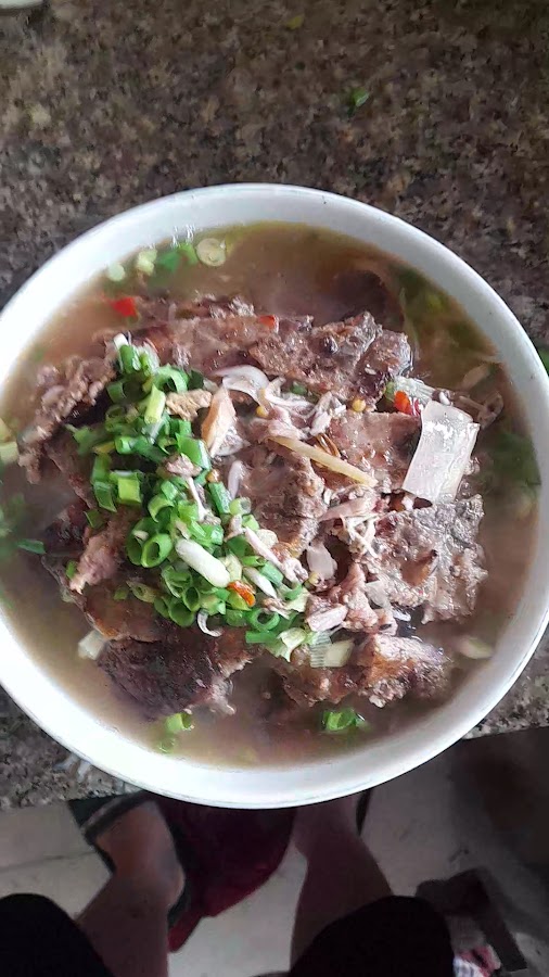 Quán bún chả SƯỚNG HIU