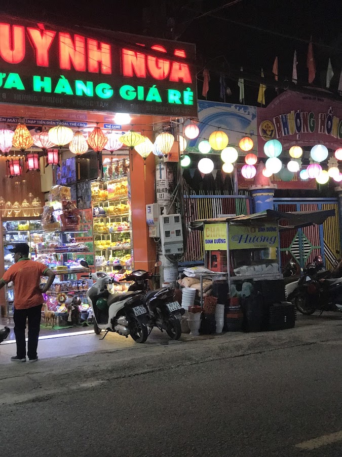 Cửa Hàng Tạp Hóa Quỳnh Nga
