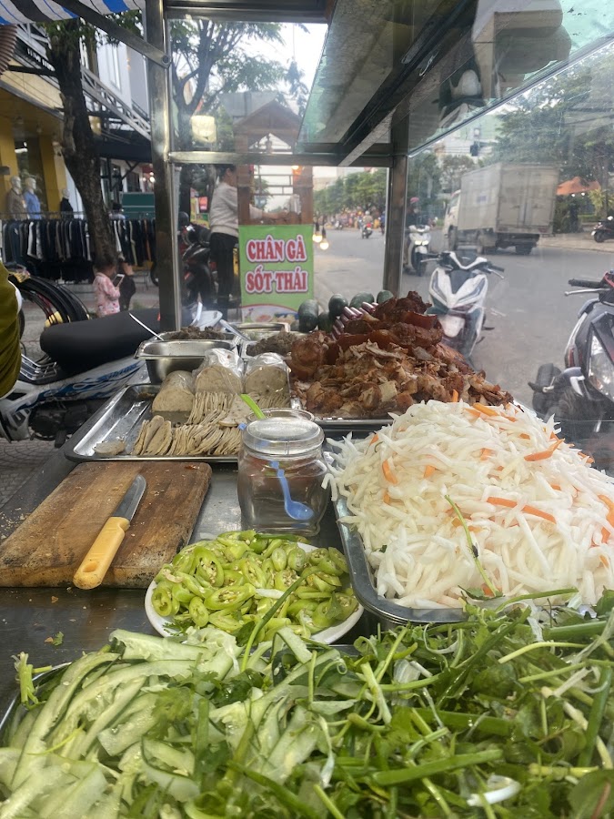 BÁNH MÌ THANH XUÂN