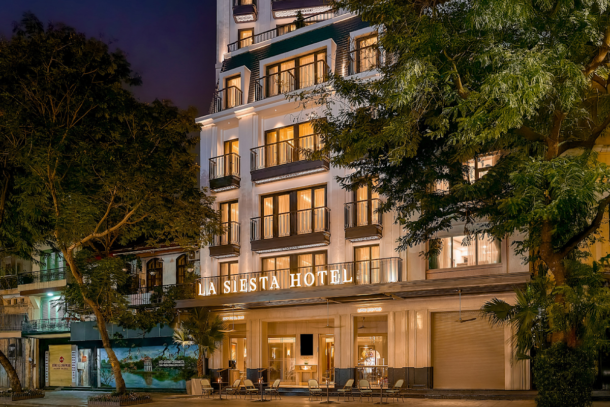 La Siesta Premium Lakeside