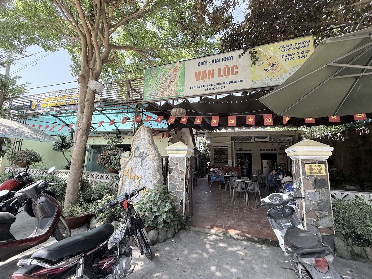 Cafe Vạn Lộc