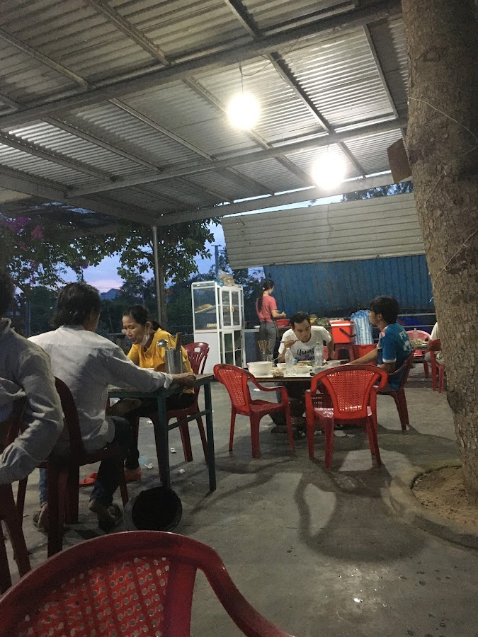 Quán vịt đồng Hoa Tràm Vàng