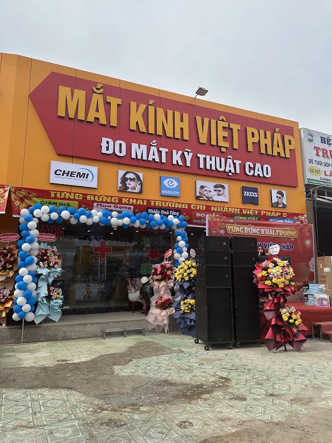 Mắt Kính Việt Pháp