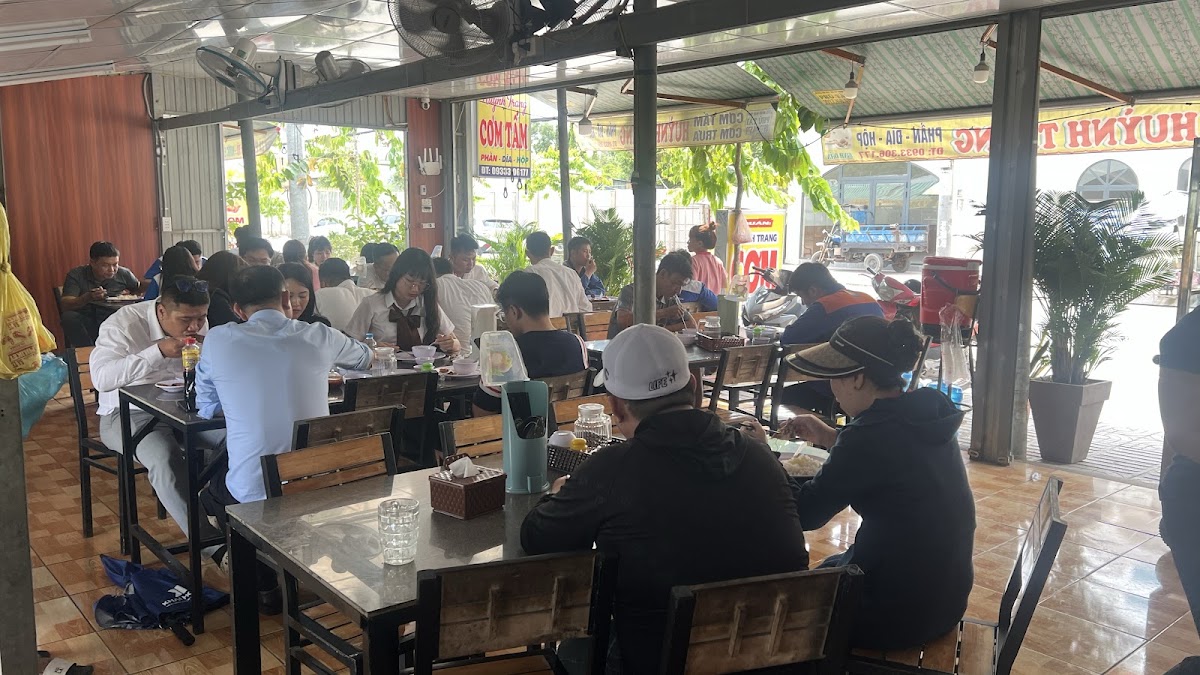 Cơm Tấm Huỳnh Trang